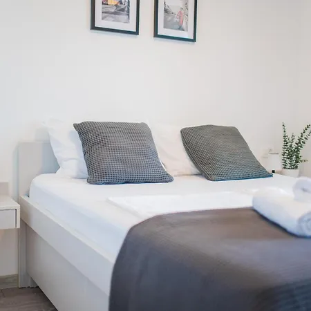 Luxury Karigo 5 Apartmán *