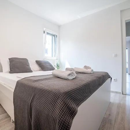 Luxury Karigo 5 Makarská