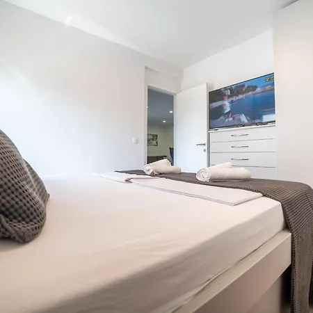 Luxury Karigo 5
